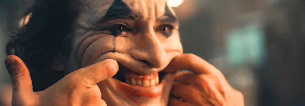 毁三观的超级英雄，这部新剧简直不要太爽！