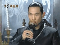 这部16年前的神剧，估计没人敢翻拍