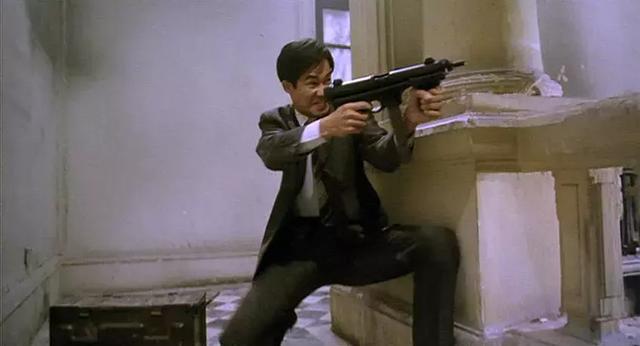 悲情！1990年，吴宇森砸重金拍了这部枪战片，上映17天后惨遭下架
