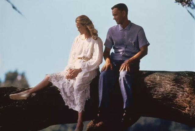 这片90%的时间就一个人，上映票房却拿下30亿，因为拍的太牛了！