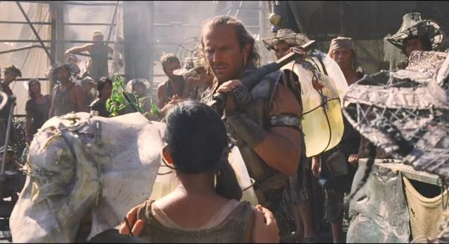 什么叫财大气粗？1995年，这个导演花了2亿美元，只打了一个水漂