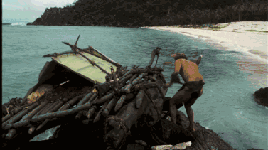 这片90%的时间就一个人，上映票房却拿下30亿，因为拍的太牛了！